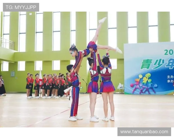 500 健儿同场竞技，2025 东莞啦啦操公开赛圆满收官(1)