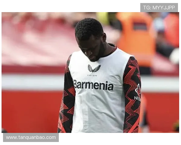 滕哈格力挺希克留队,勒沃库森锋霸遭英超意甲哄抢